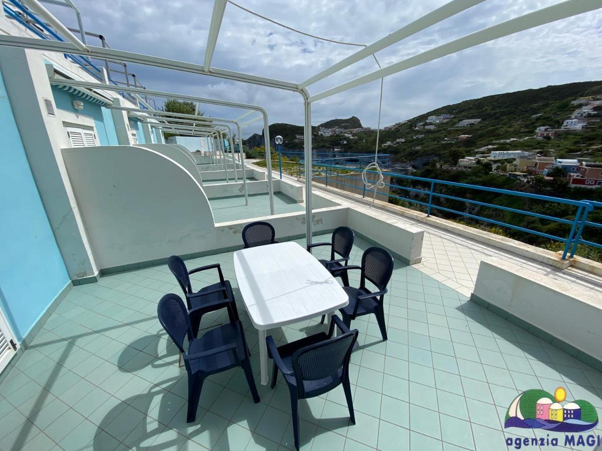Magi - Appartamenti Maga Circe Ponza Exterior foto