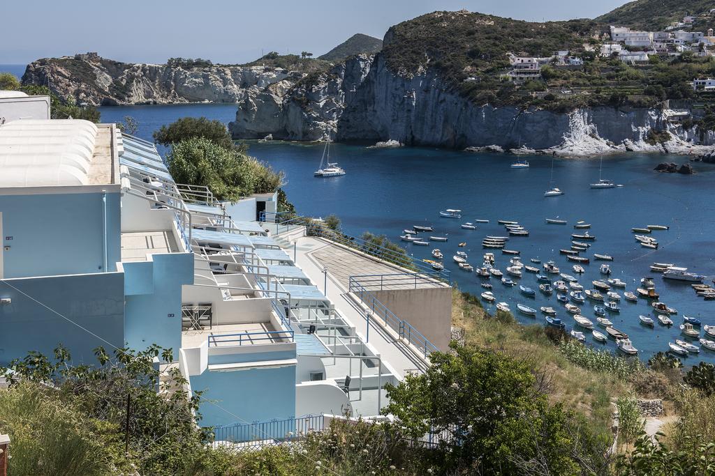 Magi - Appartamenti Maga Circe Ponza Exterior foto